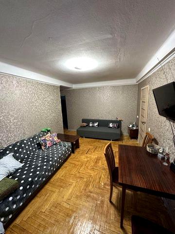 Квартира 3х комнатная на 5 больнице ЖК Перемоги