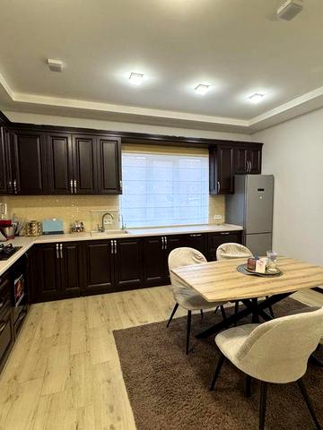 Продаж будинку (152 м2), Хотів, Теремки, газ, закрита територія