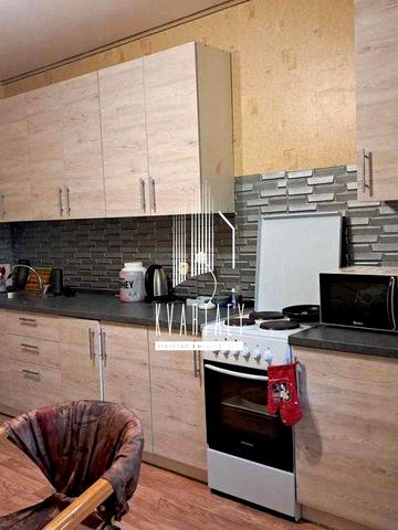 Продаж 3-кімнатної квартири вул. М.Максимовича,9в метро Васильківська