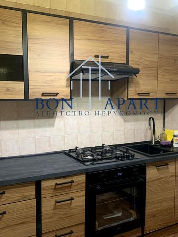 Героїв полку "Азов" вул. (Маршала Малиновського), 3-Б