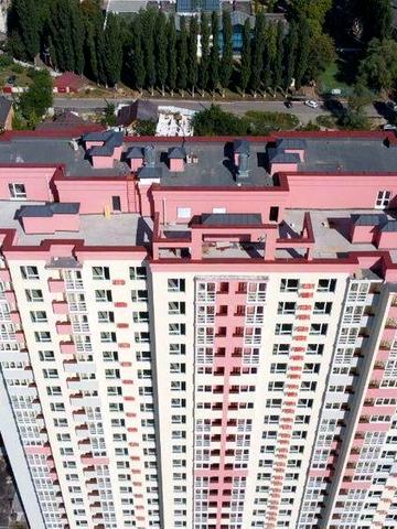 Василя Стуса вул., 7-Б