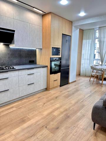 Зарічанська вул., 3/3-Б