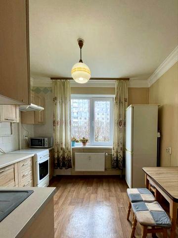 Укомплеутована 2-к квартира на Вокзальній