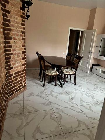 Продам квартиру с отличным ремонтом