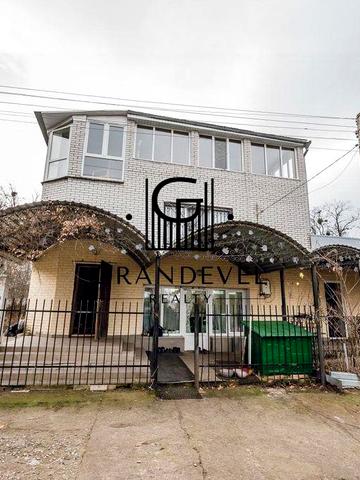 Будинок Ходосівка 185 м², 12 км Київ, сауна, баня, цоколь