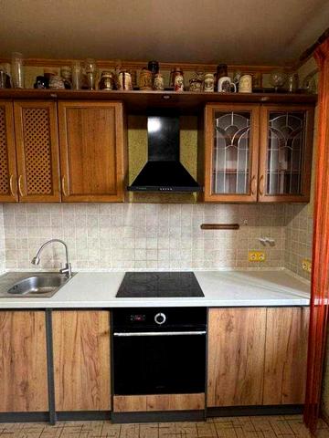 пр.Леся Курбаса 17, роздільна затишна 2к, можна з улюбленцем