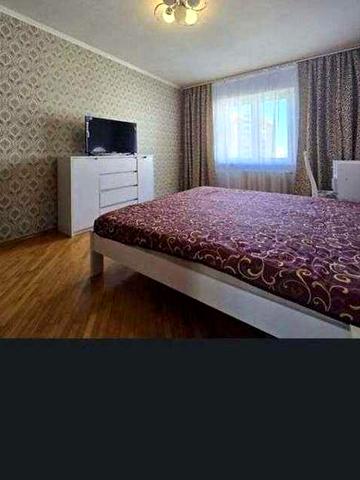 Продаж 3к. квартири вул. Вишняківська 7а