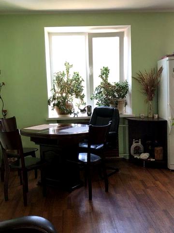 Здам трікімнатну квартиру.Центр.