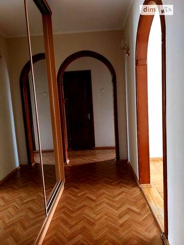 Довгострокова оренда 3к Квартира Академіка Корольова вулиця