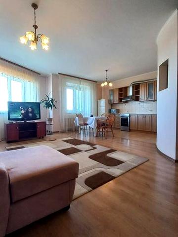 Продаж 3кім. 94м  вул Миропільська, 39 Цегла парк Перемога