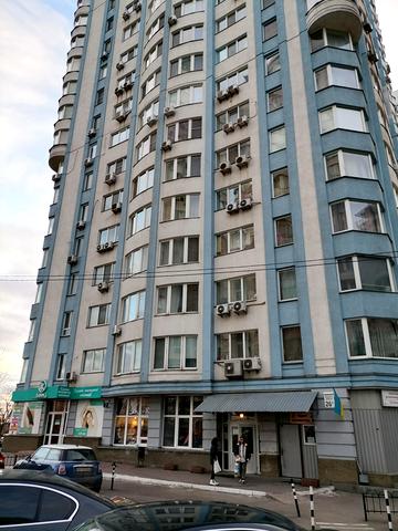 Дніпровська набережна вул., 26-Б