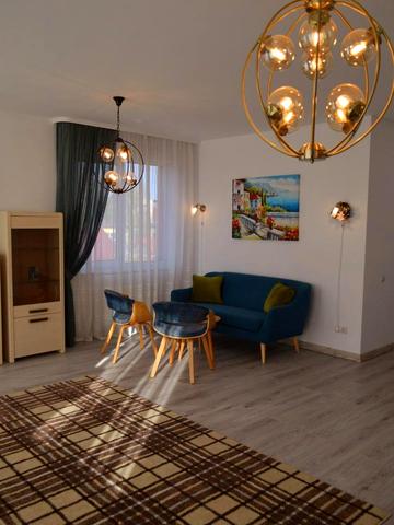 Незалежності України вул., 33