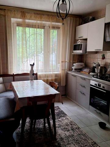 Запорізьке шосе, 68