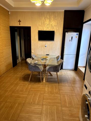 Ціолковського вул., 28