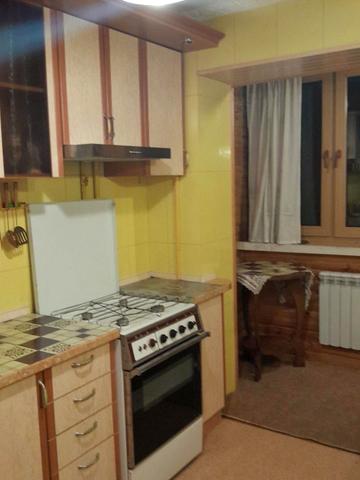 Русанівський бульв., 1