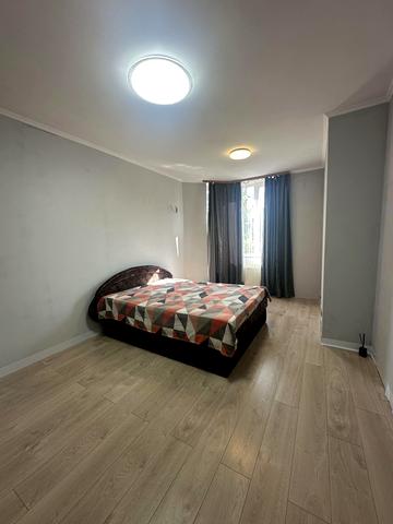 Зелена вул., 16