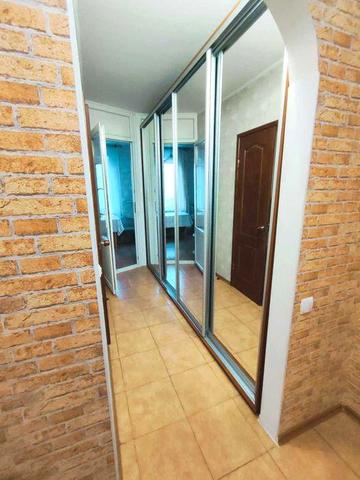 Аренда 1 комнатная, Парковая, 9800, своя.