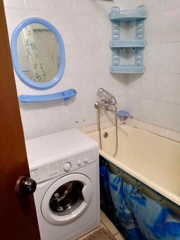 2х кімната,вул.Володимирівська,12 тис