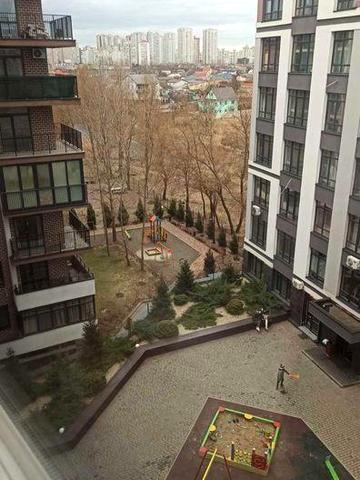 1-к. квартира ЖК Район 2 , 43кв.м., 4/8 эт  ул Лисковская 37  Троещина