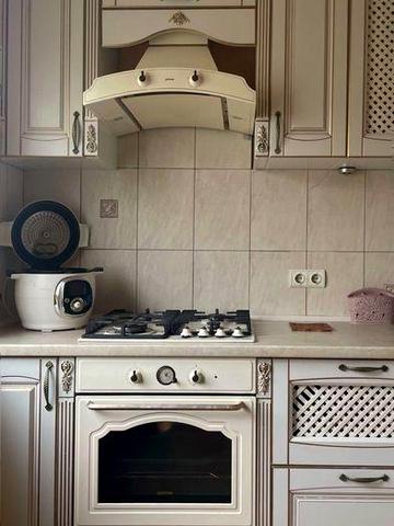 Двокімнатна квартира на вул. Скрипника: затишне житло поруч із парком ім. Івана Павла ІІ