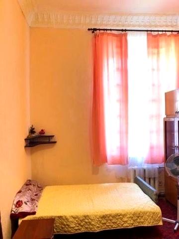 Сдается 1  комнатная Квартира Коммуна 3500  грн + Коммунальные