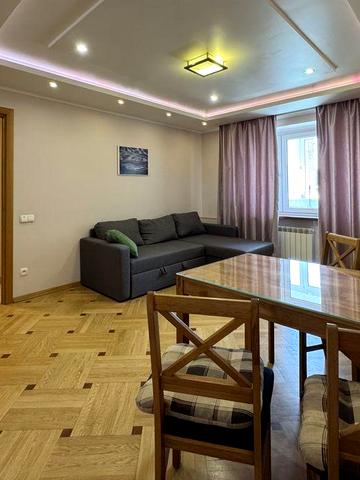 Здам 3-к вул.Саксаганського 17