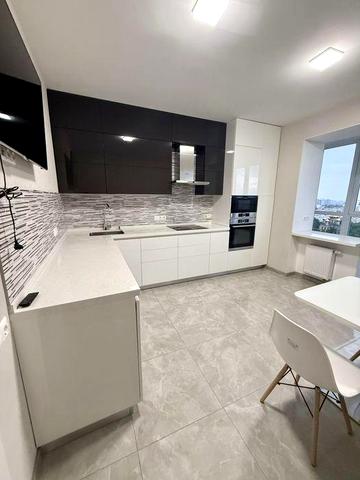 Київ. Оренда 2 кімнатної квартири 87 кв.м.з евроремонтом в Подільському районі по вул. Новомостицька, 15