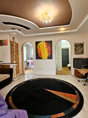 Чистяківська вул., 12