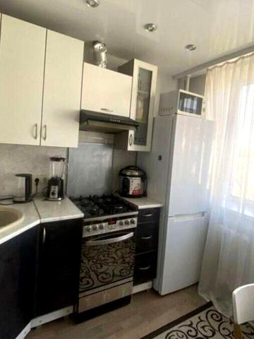 Продаж кв на Головатого