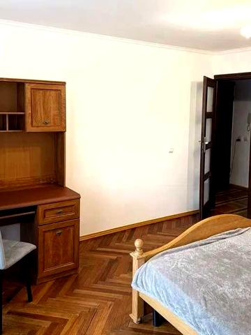 Здається 1-к квартира по вул. Родини Крушельницьких