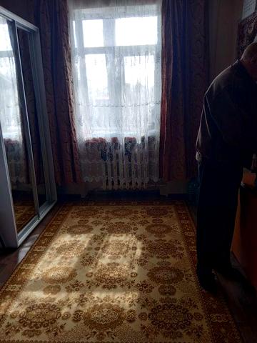Продам две комнаты в сталинке