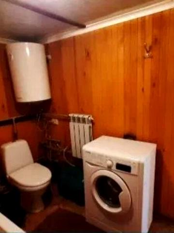 Продаж 2к Дім Київська вулиця