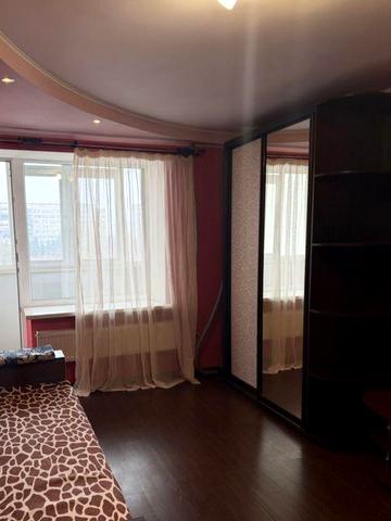 Реальная гостинка, с лоджией, метро!