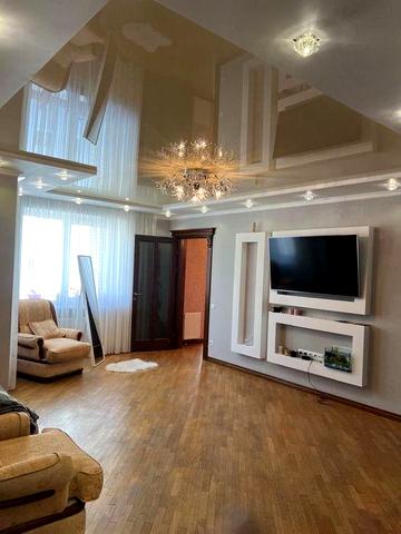 Продам 3 з кімн кв по вул Липинського  р-н Там там