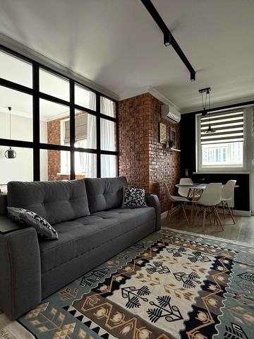 Деміївська вул., 16