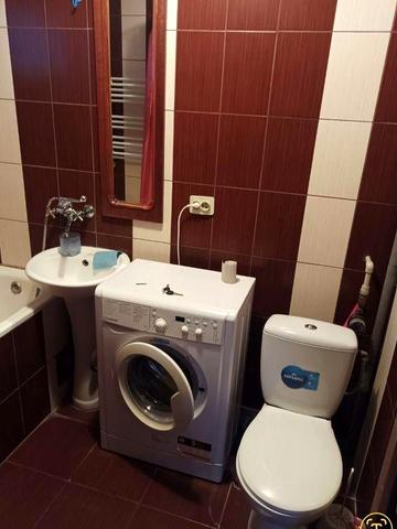 Здається двохкімнатна набережна Черемушки.