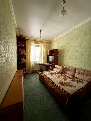 Пісківка 2к 72 метри з гаражем та верандою !