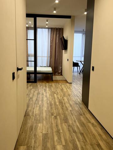 Олега Мудрака вул. (Генерала Наумова), 1-Б