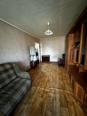 Продаж квартири на вул.Листопадова