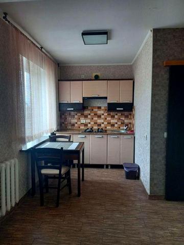 Продаж квартири 2 кім.