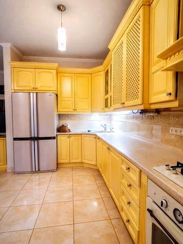 Від власника. Без комісії. Оренда будинку (таунхаус) у Вишгороді КМ Дідовиця 3 поверхи, сад