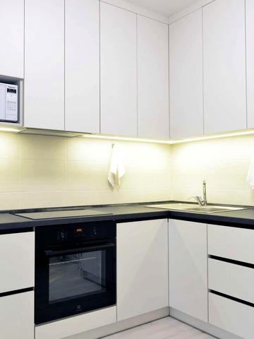 Бориса Гмирі вул., 16