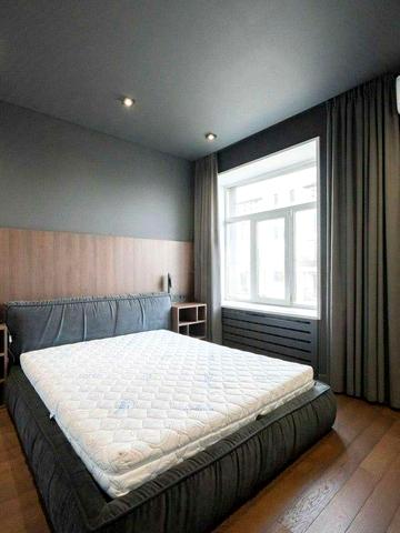 Ярославів Вал вул., 19