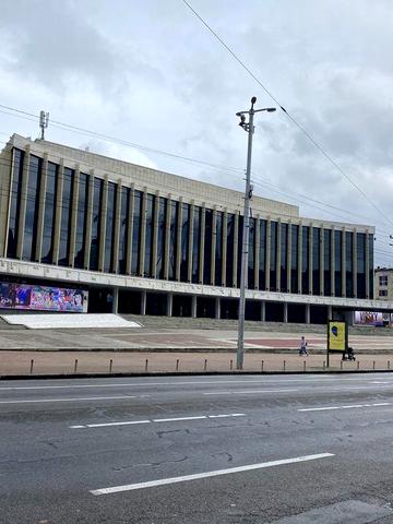 Аренда 1 кімнатноі квартири метро Палац Украіни. Киів