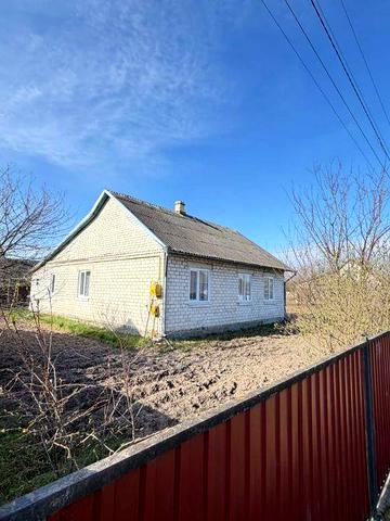 Продам будинок в Любешові