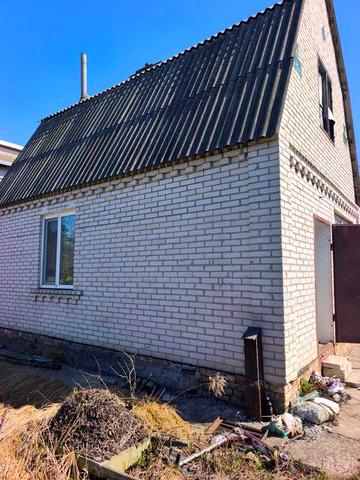 Продаж будинку  Нещереві. Зроблений ремонт,  піч, свердловина, світло.