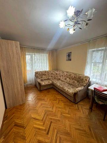 Оренда 1 кімнатної квартири по вул.Салютна 11