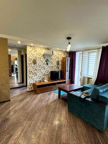 Оренда 3-кімнатної квартири по вул. Автозаводська 11,