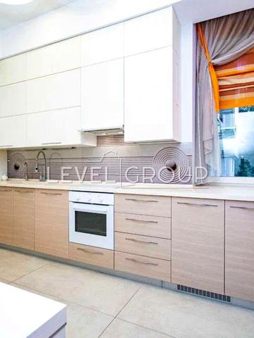 3к квартира 123м2 вул Круглоуніверситетська,7 Бесарабка