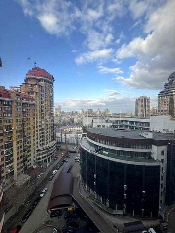 Продаж / Квартира / вул. Коновальця Євгена, Печерськ, Київ